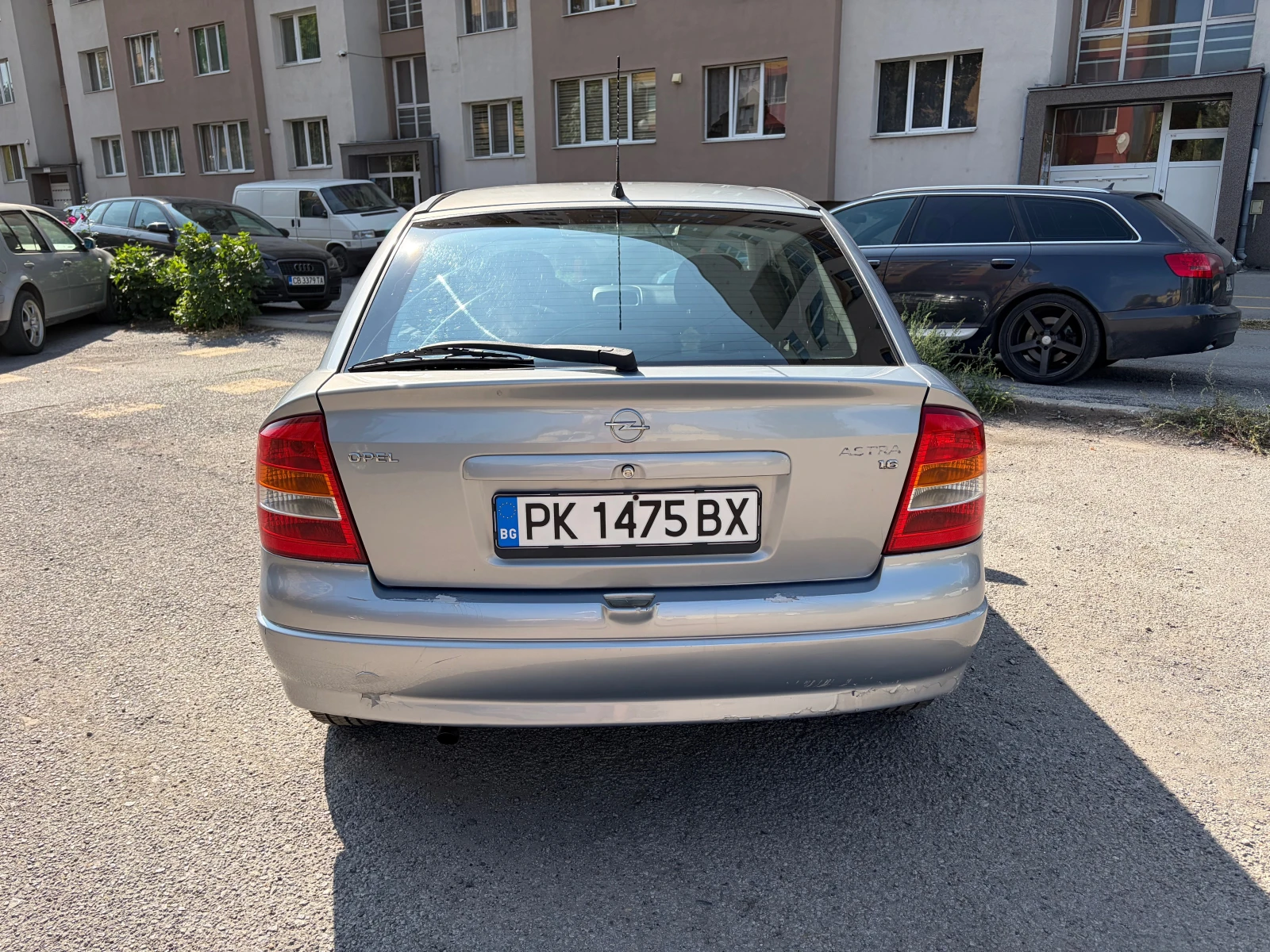 Opel Astra 1, 6, снимка 5 - Автомобили и джипове - 55786442