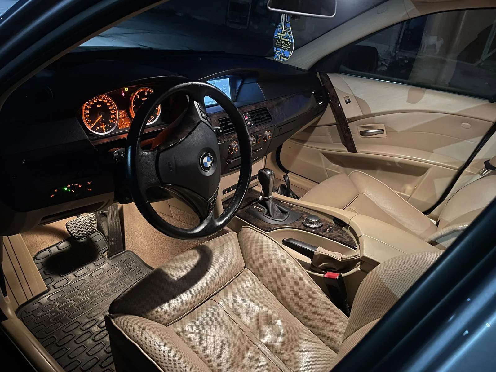 BMW 530, снимка 12 - Автомобили и джипове - 55873221