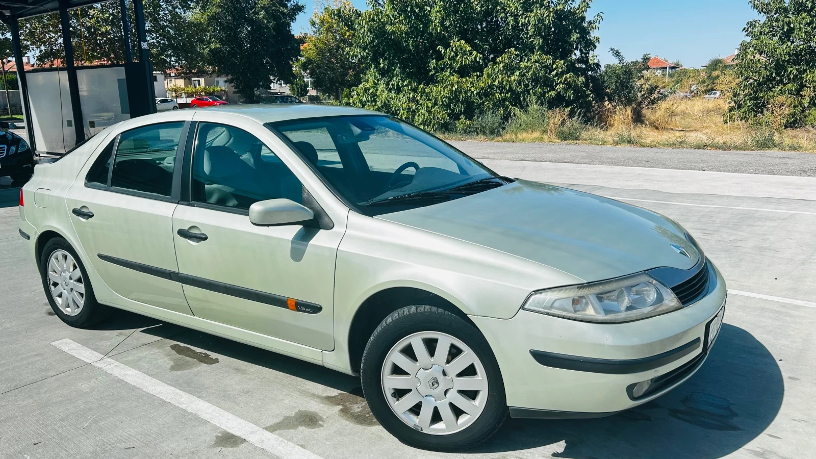 Renault Laguna Хечбек, снимка 2 - Автомобили и джипове - 56008283