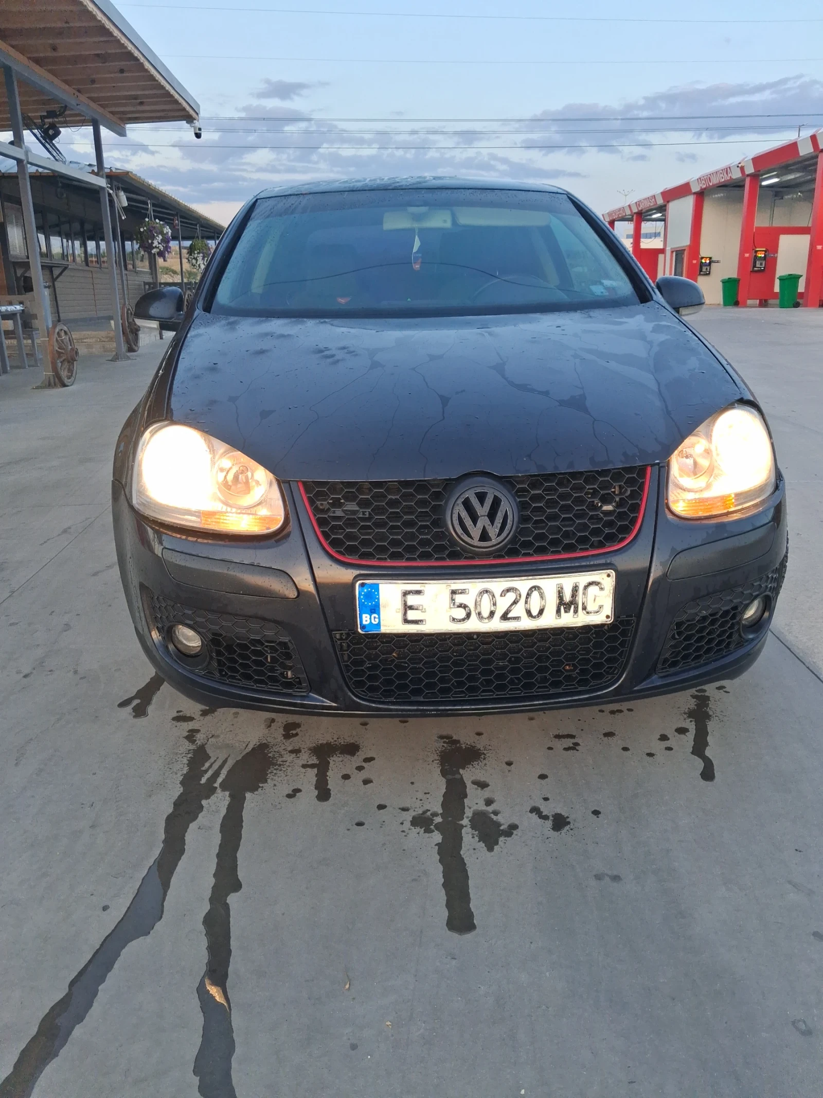 VW Golf, снимка 5 - Автомобили и джипове - 56132831