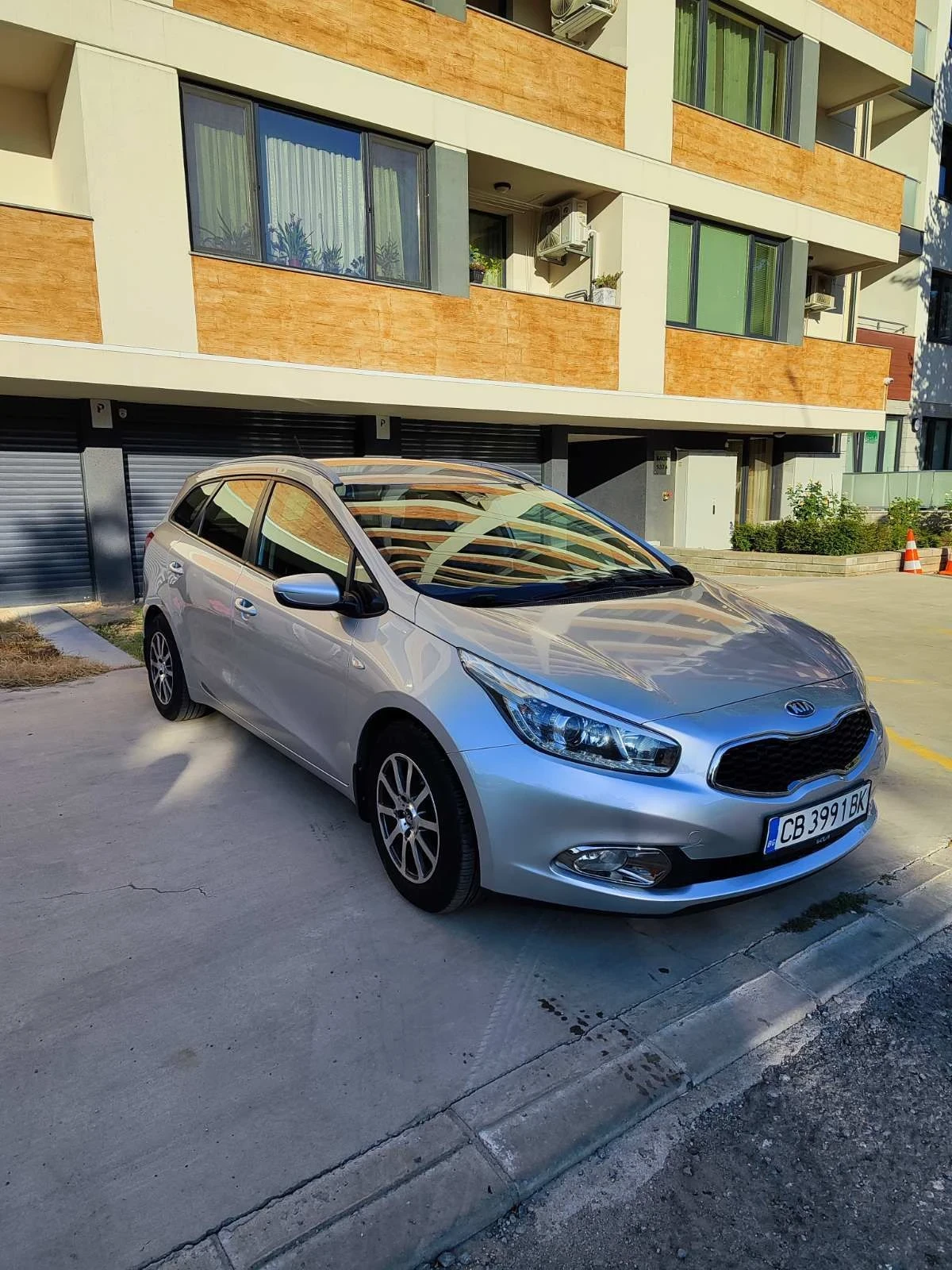 Kia Ceed, снимка 2 - Автомобили и джипове - 56155206
