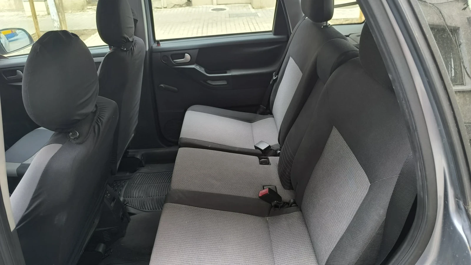 Opel Meriva, снимка 4 - Автомобили и джипове - 56395547