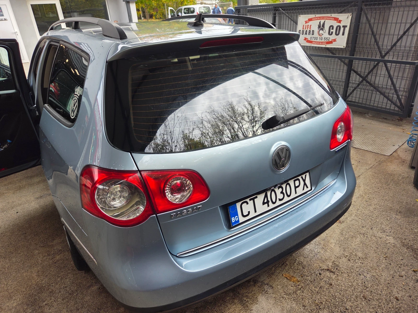 VW Passat Б6, снимка 4 - Автомобили и джипове - 56680026