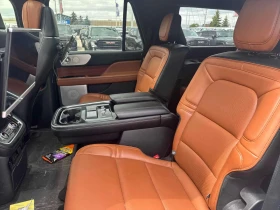 Lincoln Navigator * МАСАЖ* ПАНО* 360 КАМ* ТЕЛЕВИЗОРИ* ОБДУХВАНЕ* BUR, снимка 11