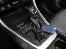 Toyota Rav4 2.5 2Wd, снимка 9