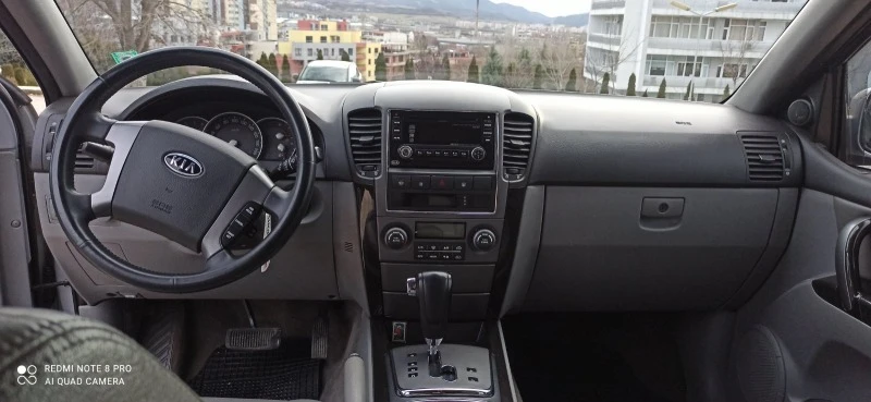 Kia Sorento, снимка 9 - Автомобили и джипове - 47006735