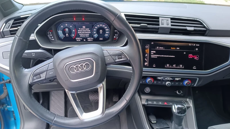 Audi Q3 Спортбек, снимка 12 - Автомобили и джипове - 47123069