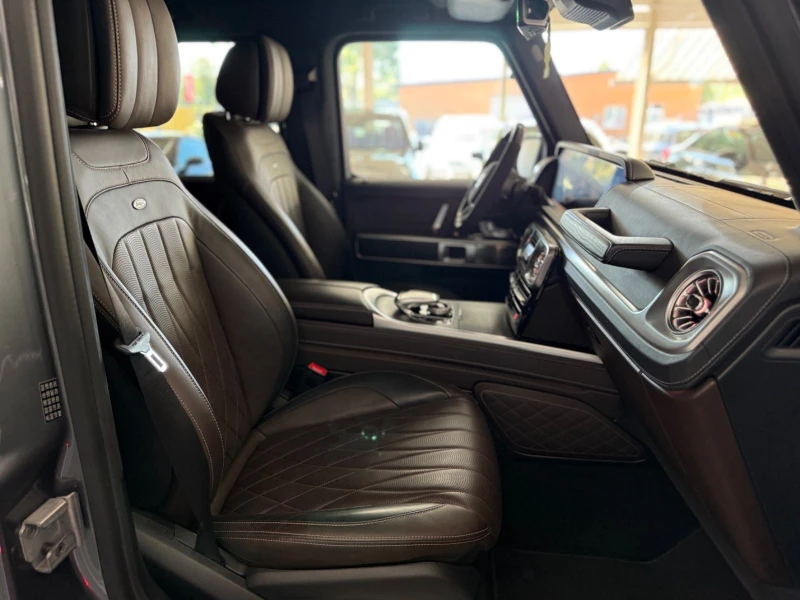 Mercedes-Benz G 500 AMG/421HP/KARBON/DESIGNO/BURMESTER/360/LED/E144, снимка 8 - Автомобили и джипове - 50344354