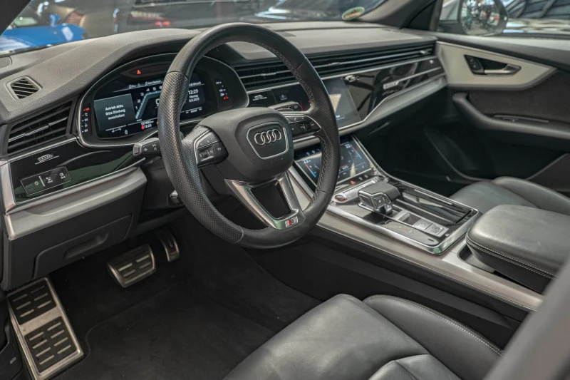 Audi SQ8 4.0TFSI/Bang&Olufsen/HD Matrix Led/Distronik/Панор, снимка 7 - Автомобили и джипове - 51646138