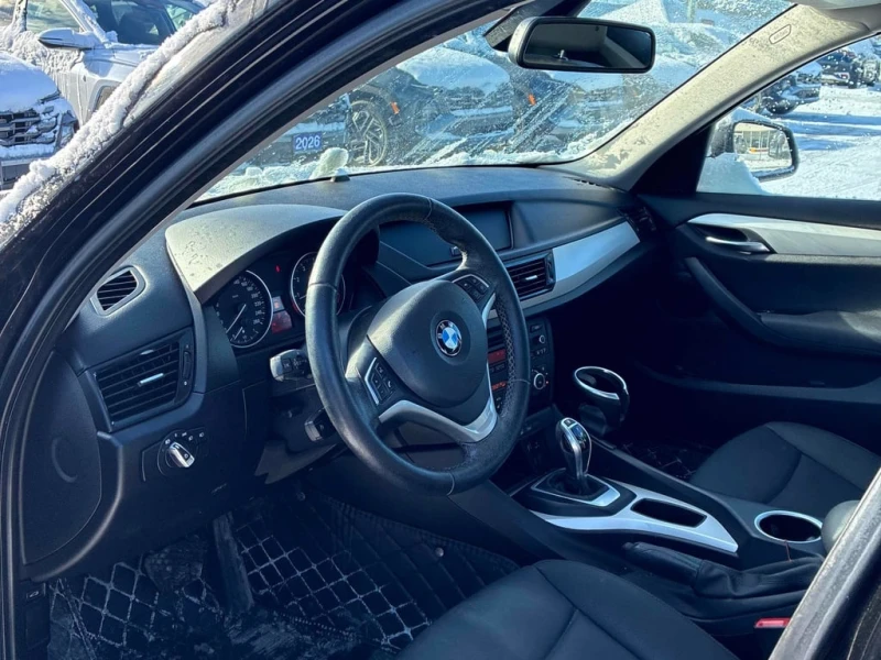 BMW X1 * xDrive28i * CARFAX * БЕЗ ПЪРВОНАЧАЛНА ВНОСКА, снимка 5 - Автомобили и джипове - 52990327