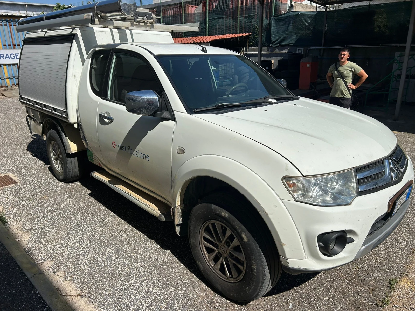 Mitsubishi L200 2.4D ITALIA - изображение 3