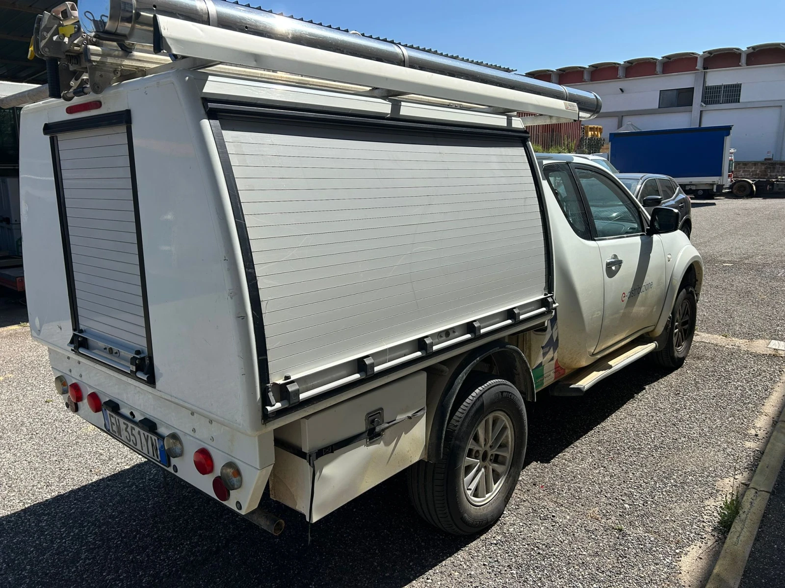 Mitsubishi L200 2.4D ITALIA - изображение 7