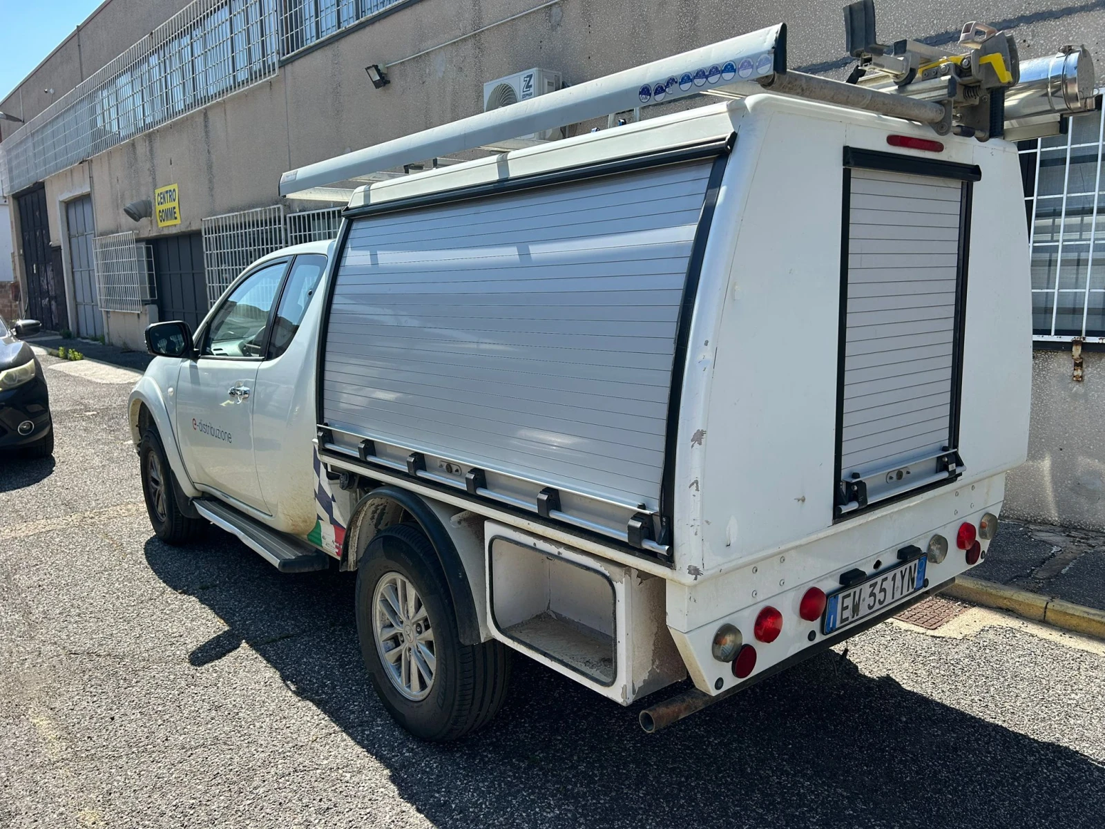 Mitsubishi L200 2.4D ITALIA - изображение 5