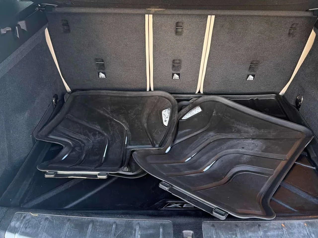 BMW X2 xDrive28i * PANO * HEAD-UP * �������� * CARFAX | Mobile.bg � ����������� 12