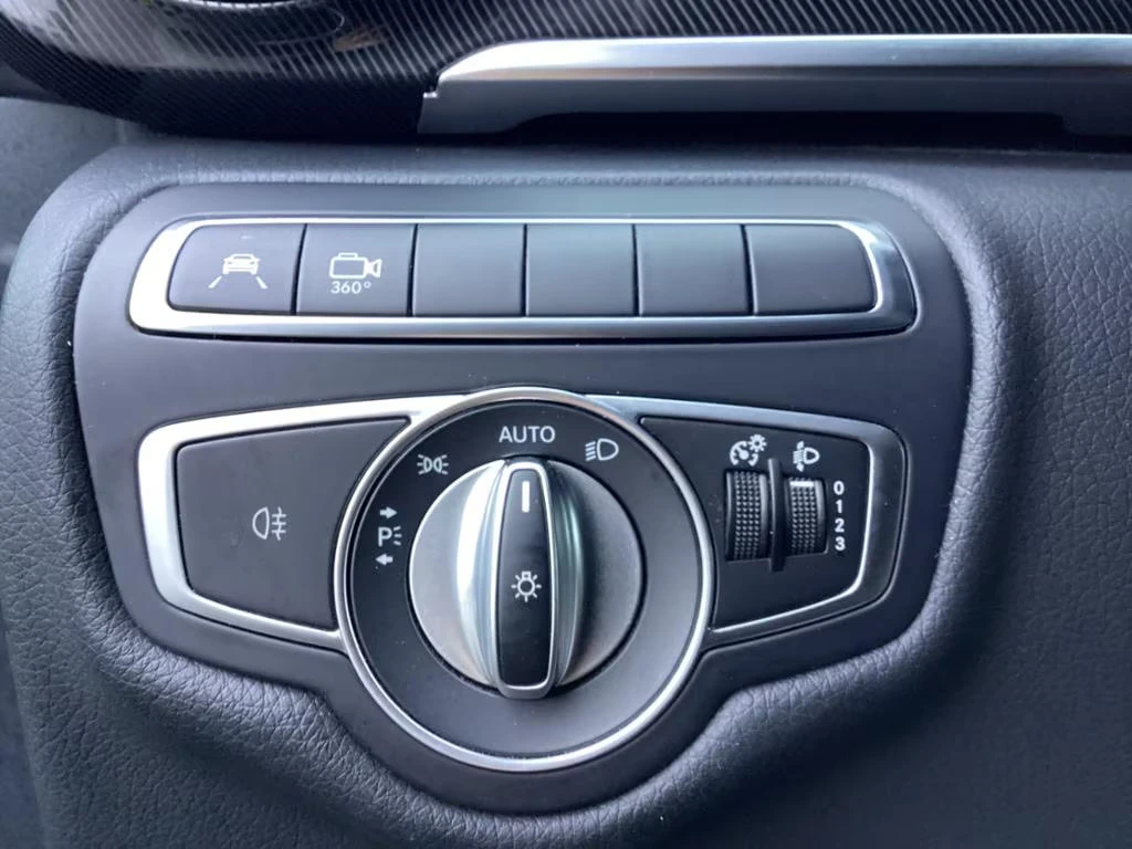 Mercedes-Benz EQV 300LONG/204HP/MBUX/360/NAVI/169q, снимка 11 - Автомобили и джипове - 54220024