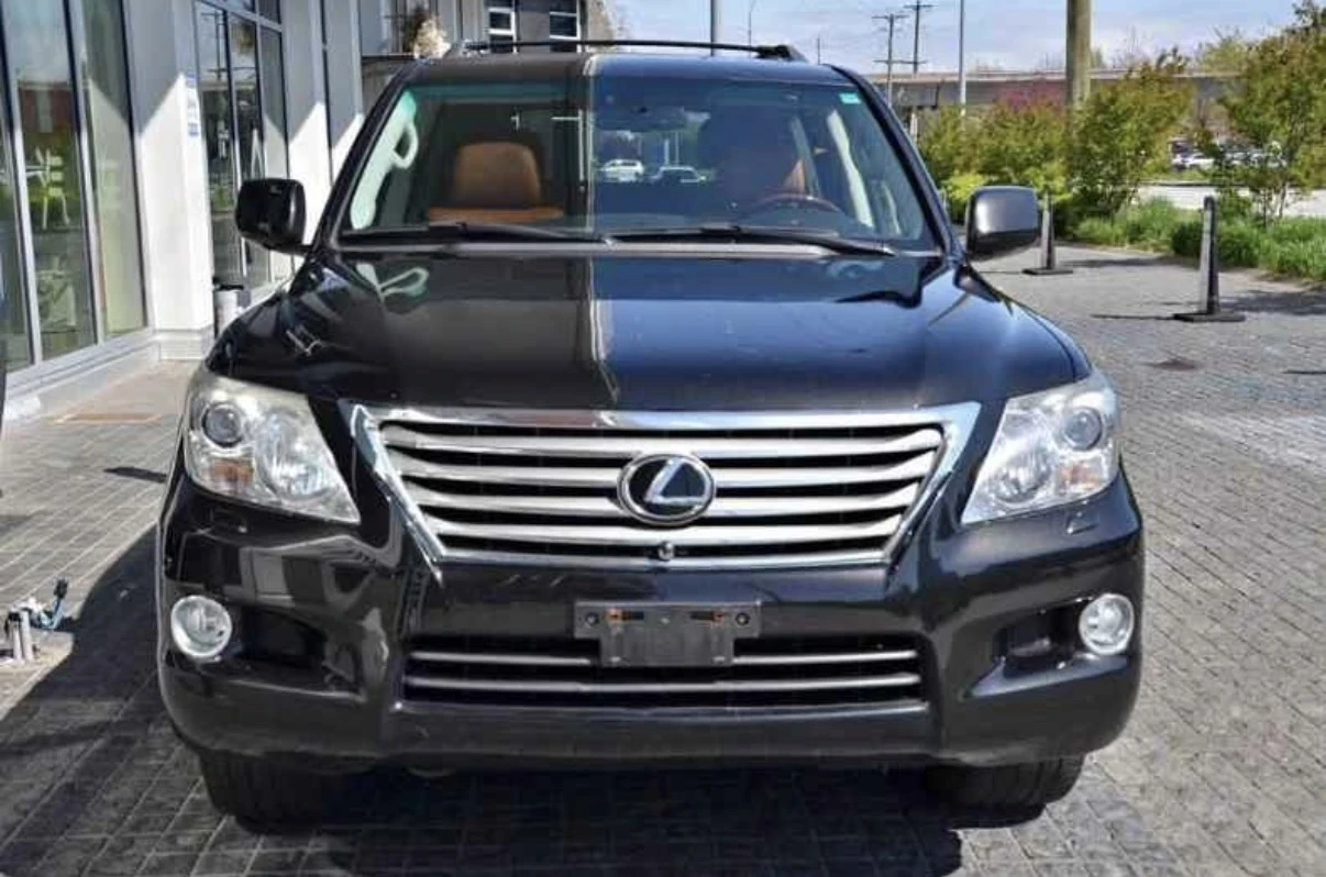 Lexus LX 570 5.7 V8 * 7 МЕСТА * ОБДУХВАНЕ * КАМЕРА * ЦЕНА ДО БГ