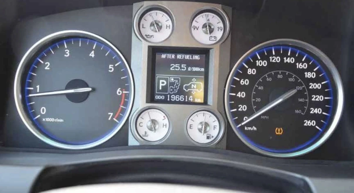 Lexus LX 570 5.7 V8 * 7 МЕСТА * ОБДУХВАНЕ * КАМЕРА * ЦЕНА ДО БГ, снимка 8 - Автомобили и джипове - 54336319
