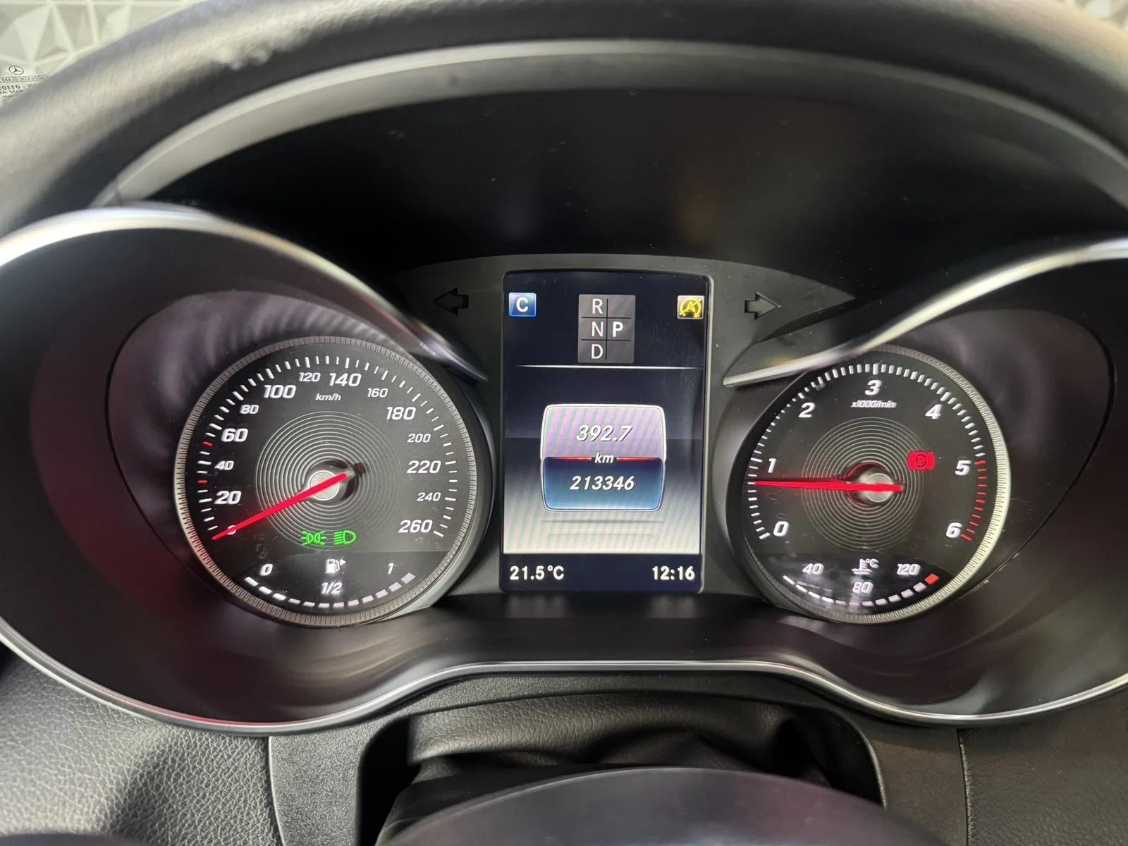 Mercedes-Benz GLC 250 4 MATIC * AMG * КАМЕРА * , снимка 13 - Автомобили и джипове - 54543895