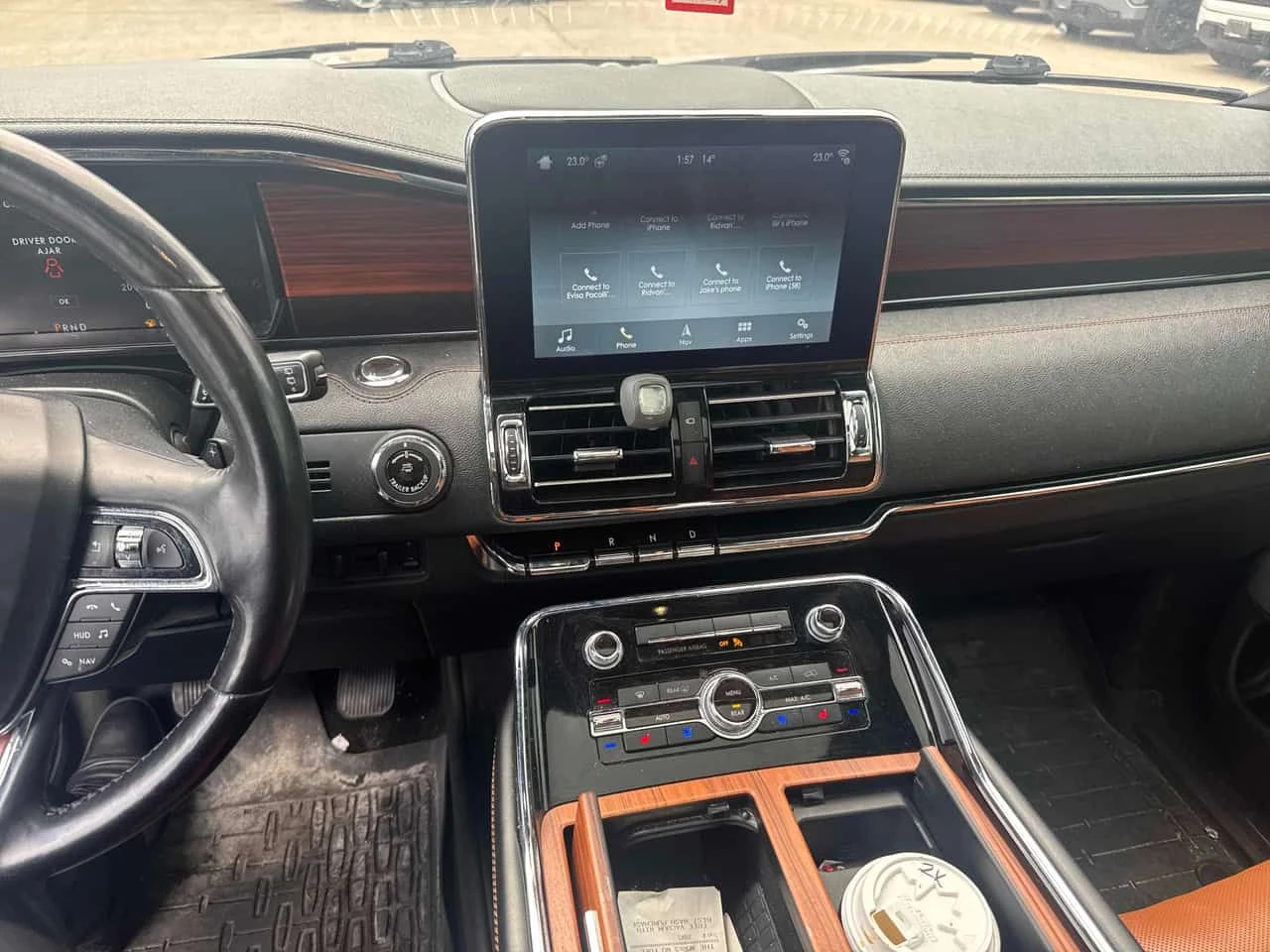 Lincoln Navigator * МАСАЖ* ПАНО* 360 КАМ* ТЕЛЕВИЗОРИ* ОБДУХВАНЕ* BUR, снимка 8 - Автомобили и джипове - 54580576