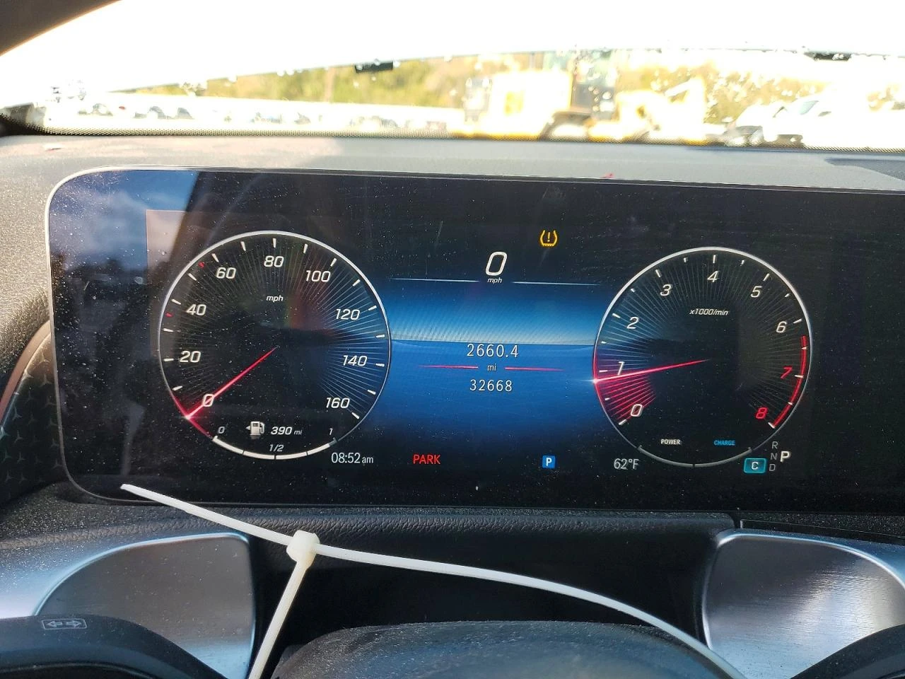 Mercedes-Benz GLB 2.0l 250 4Matic, снимка 9 - Автомобили и джипове - 54705214