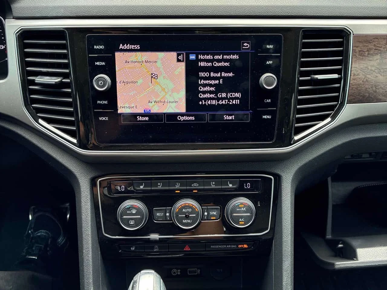VW Atlas * Execline * CARFAX * БЕЗ ПЪРВОНАЧАЛНА ВНОСКА, снимка 9 - Автомобили и джипове - 54840754