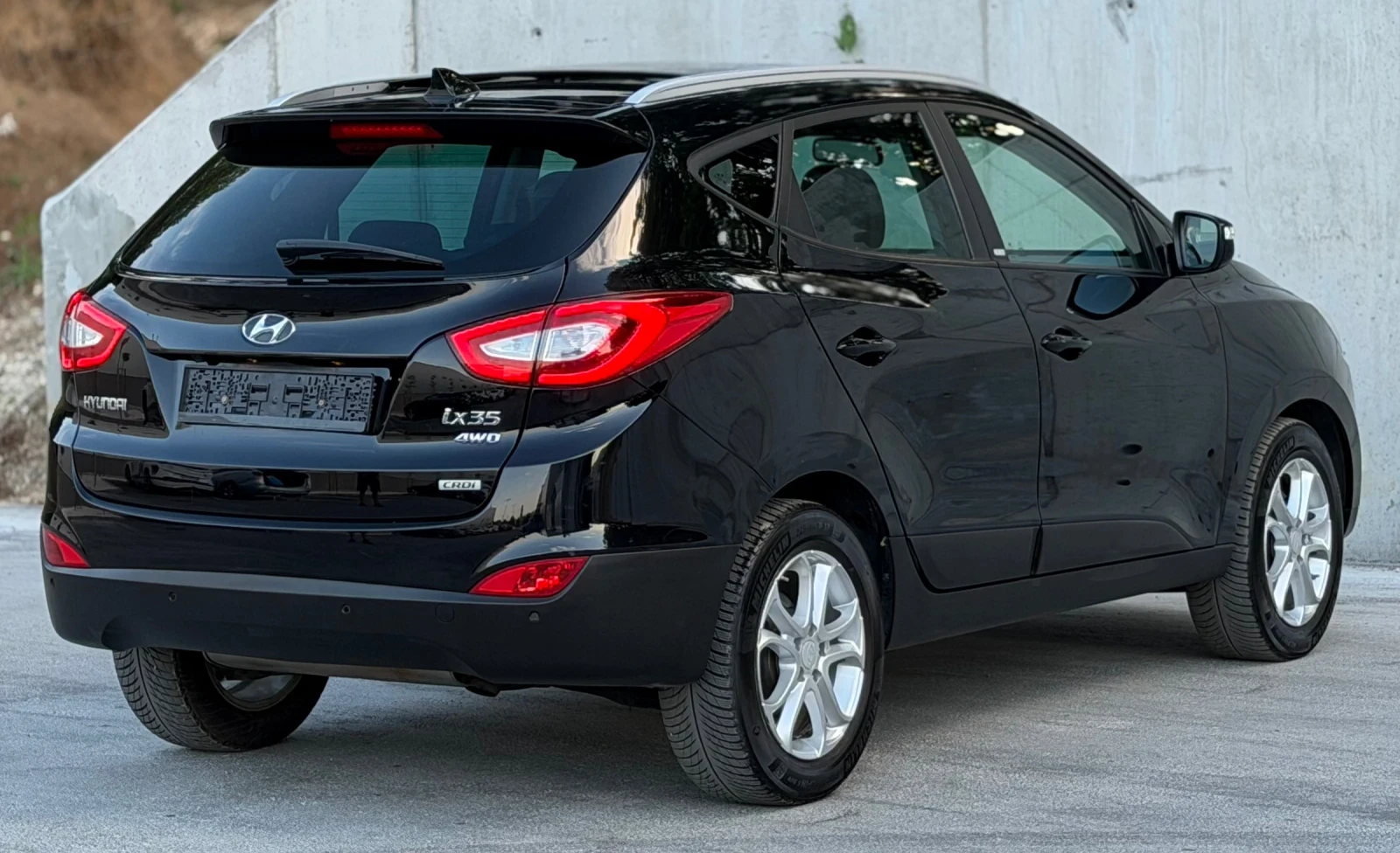 Hyundai IX35 2.0CRDi 184кс 4х4 * Автомат* * Камера* * Панорама*, снимка 6 - Автомобили и джипове - 55105690