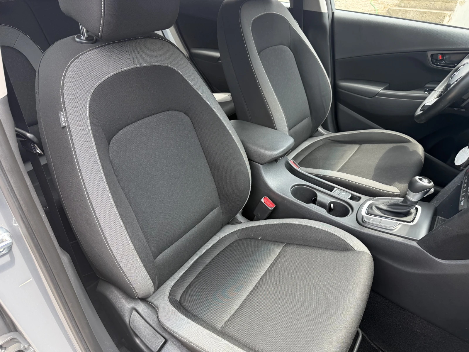 Hyundai Kona 1.6i HYBRID.83000км., снимка 13 - Автомобили и джипове - 55153973