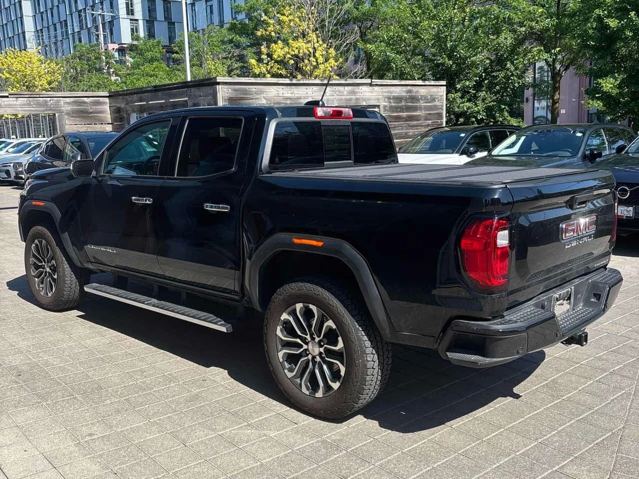 Gmc Canyon * Denali * CARFAX * ����� �� �����������  | Mobile.bg � ����������� 2