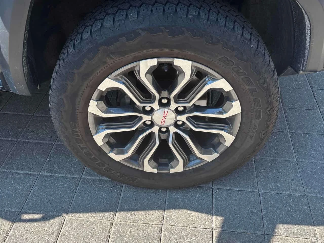 Gmc Canyon * Denali * CARFAX * ����� �� �����������  | Mobile.bg � ����������� 7