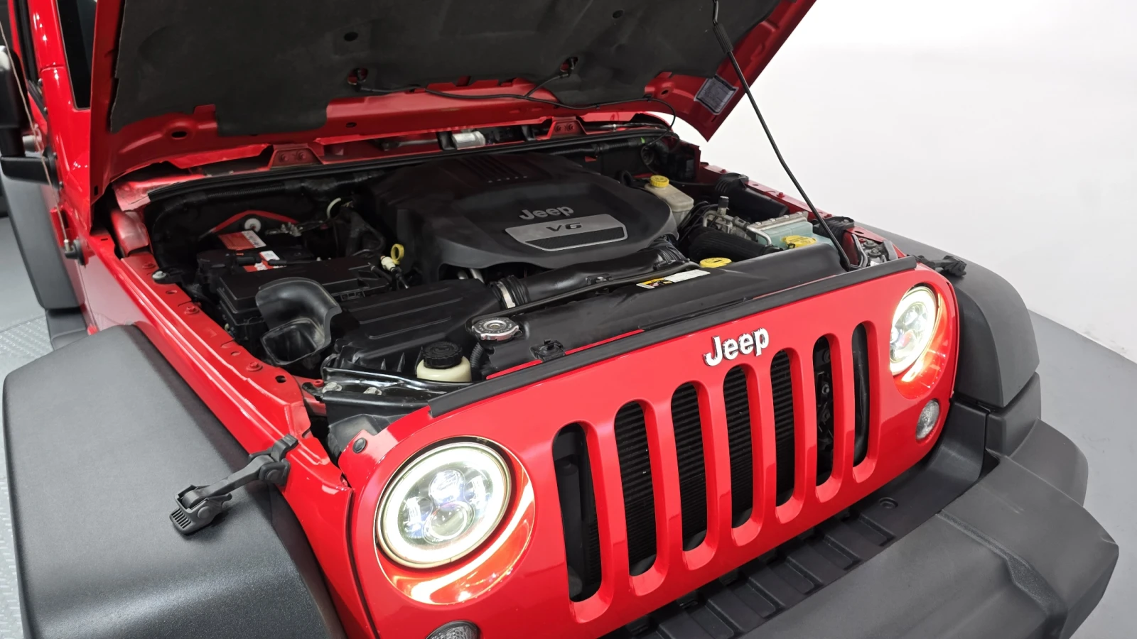 Jeep Wrangler 3.6* КРАЙНА ЦЕНА, снимка 6 - Автомобили и джипове - 55348497
