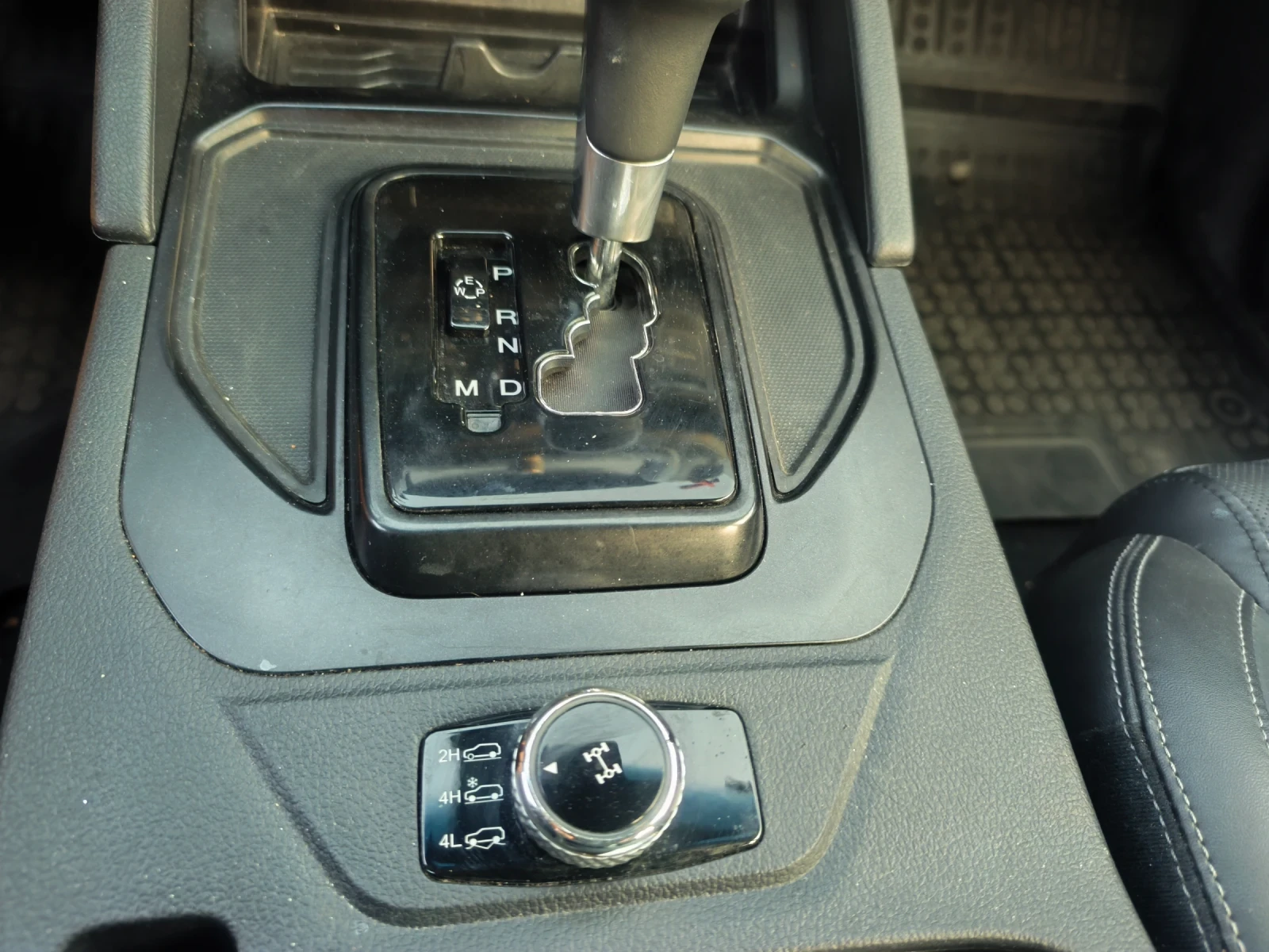 SsangYong Rexton Musso sports pi-cup, снимка 10 - Автомобили и джипове - 55630893