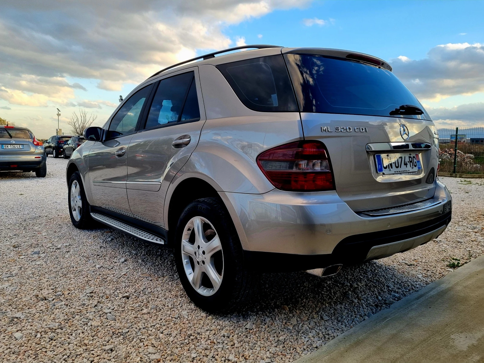 Mercedes-Benz ML 320 3.2CDI SPORT 225ks., снимка 8 - Автомобили и джипове - 55952634