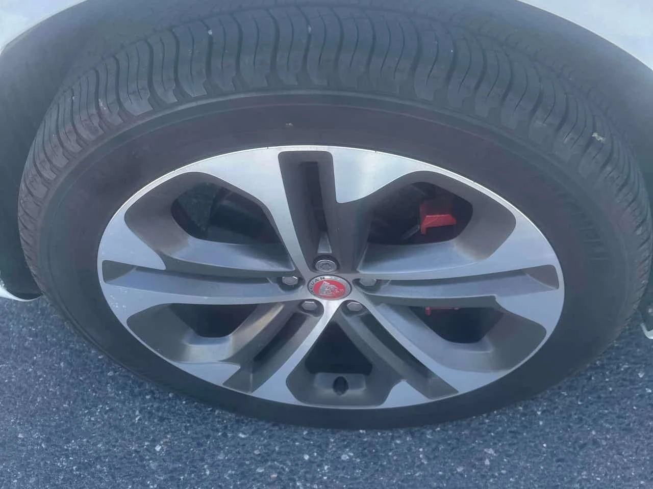 Jaguar F-PACE * R Dynamic S * CARFAX * ����� �� ����������� | Mobile.bg � ����������� 7