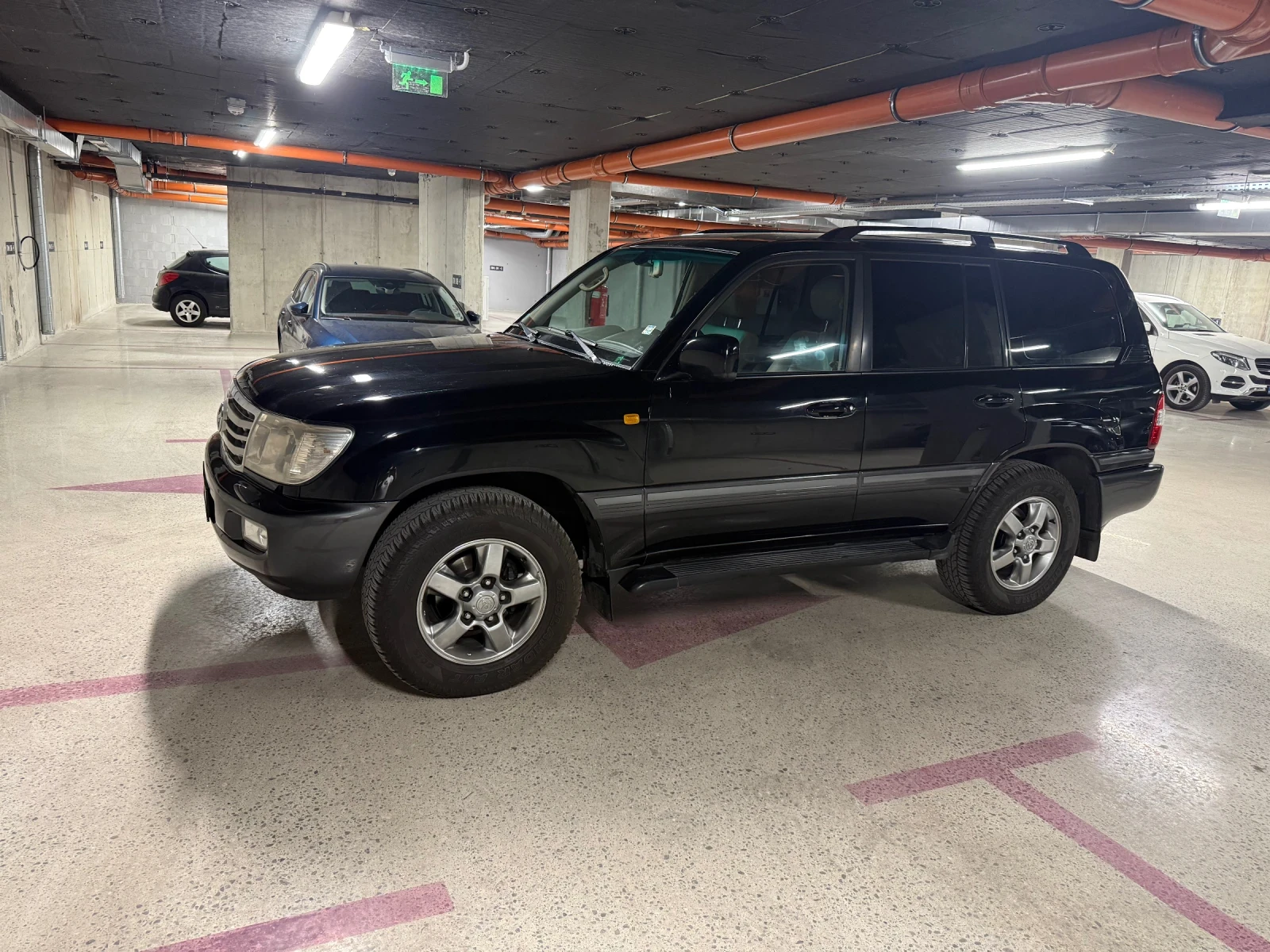 Toyota Land cruiser 100, снимка 3 - Автомобили и джипове - 56442041