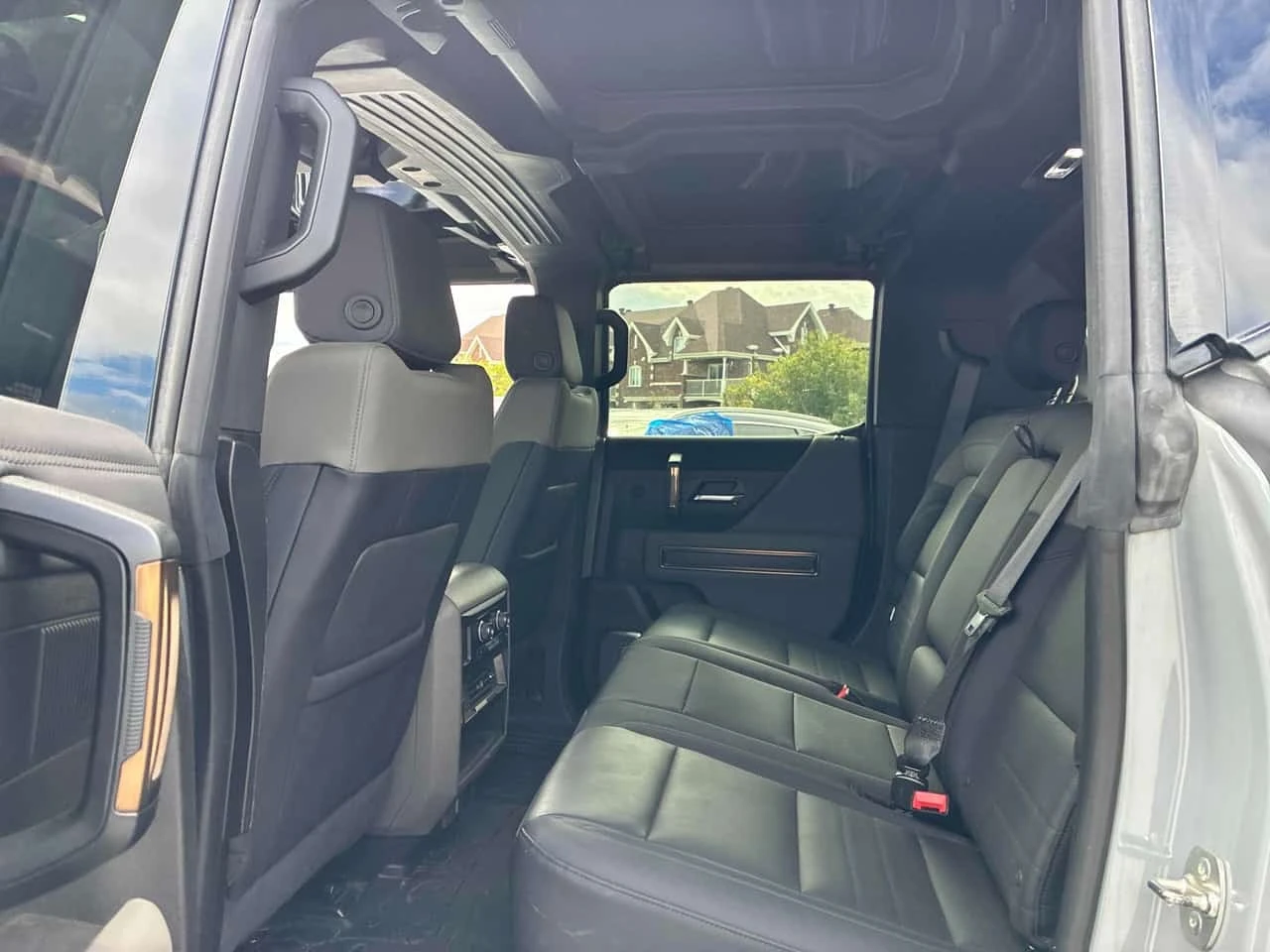 Hummer H3 2X  CARFAX, снимка 13 - Автомобили и джипове - 56678178