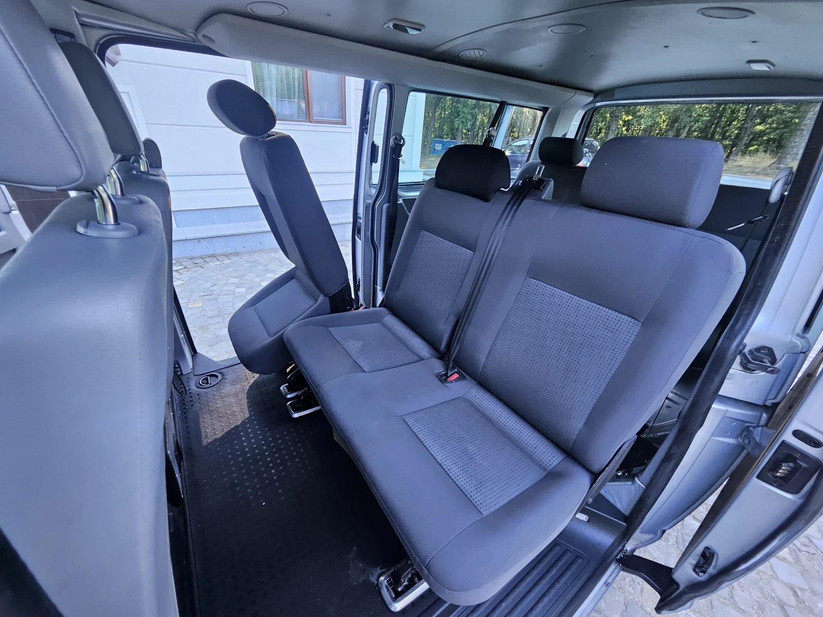 VW Caravelle 4x4, снимка 9 - Бусове и автобуси - 55532766