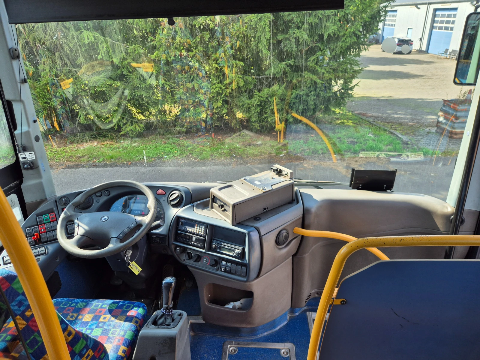 Iveco Classic Irisbus Recreo - 59+ 1, ������� 12 � | Mobile.bg � ����������� 11