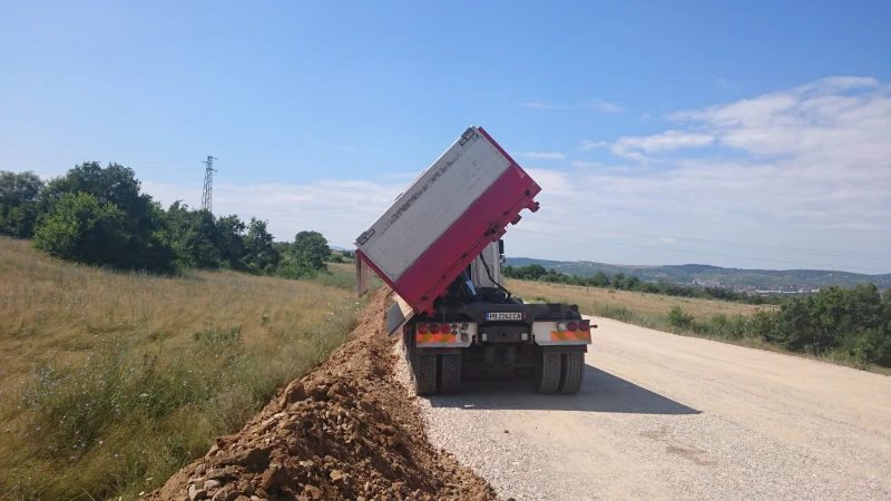 Daf Cf85 Самосвал тристранен, снимка 9 - Камиони - 49548275