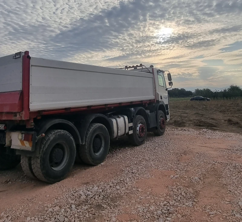 Daf Cf85 Самосвал тристранен, снимка 4 - Камиони - 49548275