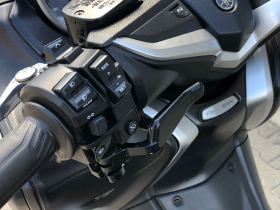 Yamaha T-max 530i DX 2017g  full extri, снимка 4 - Мотоциклети и мототехника - 37677695