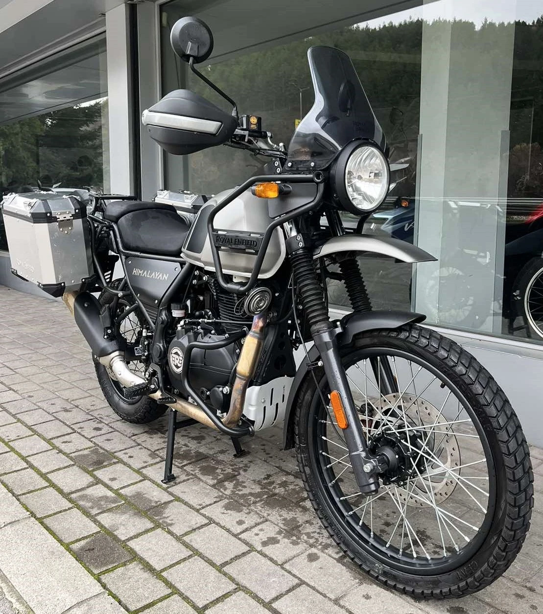 Royal Enfield Hymalayan 411 A2 - изображение 2