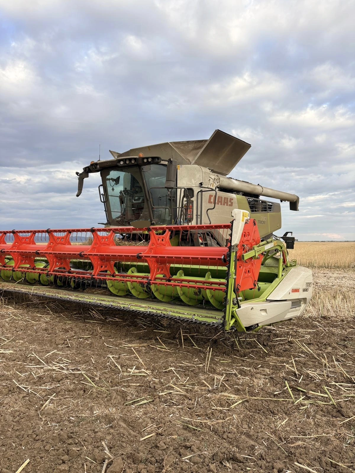 Комбайн Claas TRION 730 + CLAAS VARIO 930 ЛИЗИНГ