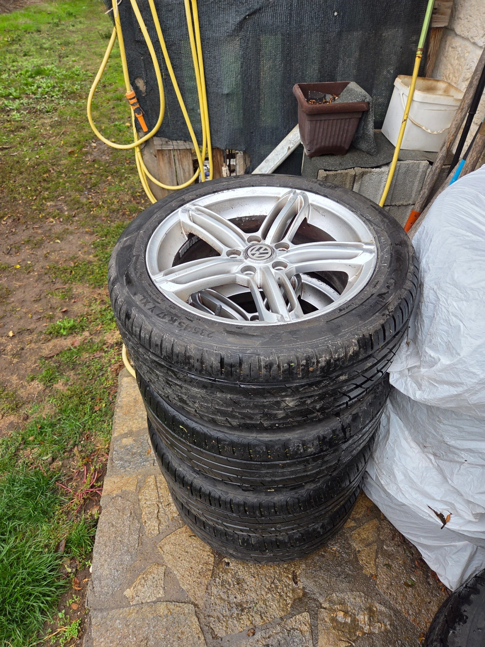    235/45R17  VW | Mobile.bg   5