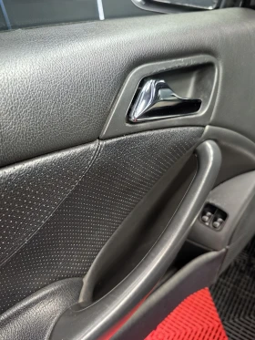 Mercedes-Benz C 200 CDI* КОЖА* РЕГ* ПОДГРЕВ* МУЛТИ* РЕАЛНИ КМ* ПЕРФЕКТ, снимка 15