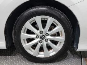 Toyota Camry 2.5 LE HYBRID, снимка 5