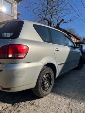 Toyota Avensis verso 2.0d4d, снимка 8