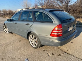 Mercedes-Benz 220, снимка 8