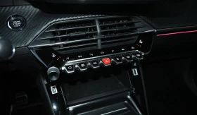 Peugeot 2008 E-GT/136HP/ACC/CARPLAY/KLES/AMBI/CAM/PANO/335v - 43699 лв. - 50760422 | Car24.bg