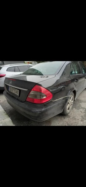 Mercedes-Benz E 200 - 2800 € - 53666658 2