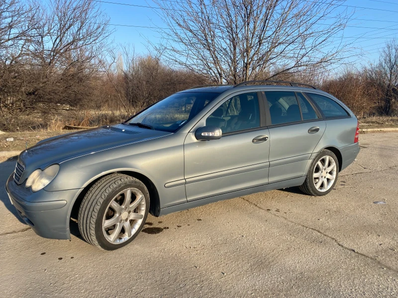 Mercedes-Benz 220, снимка 4 - Автомобили и джипове - 49020023